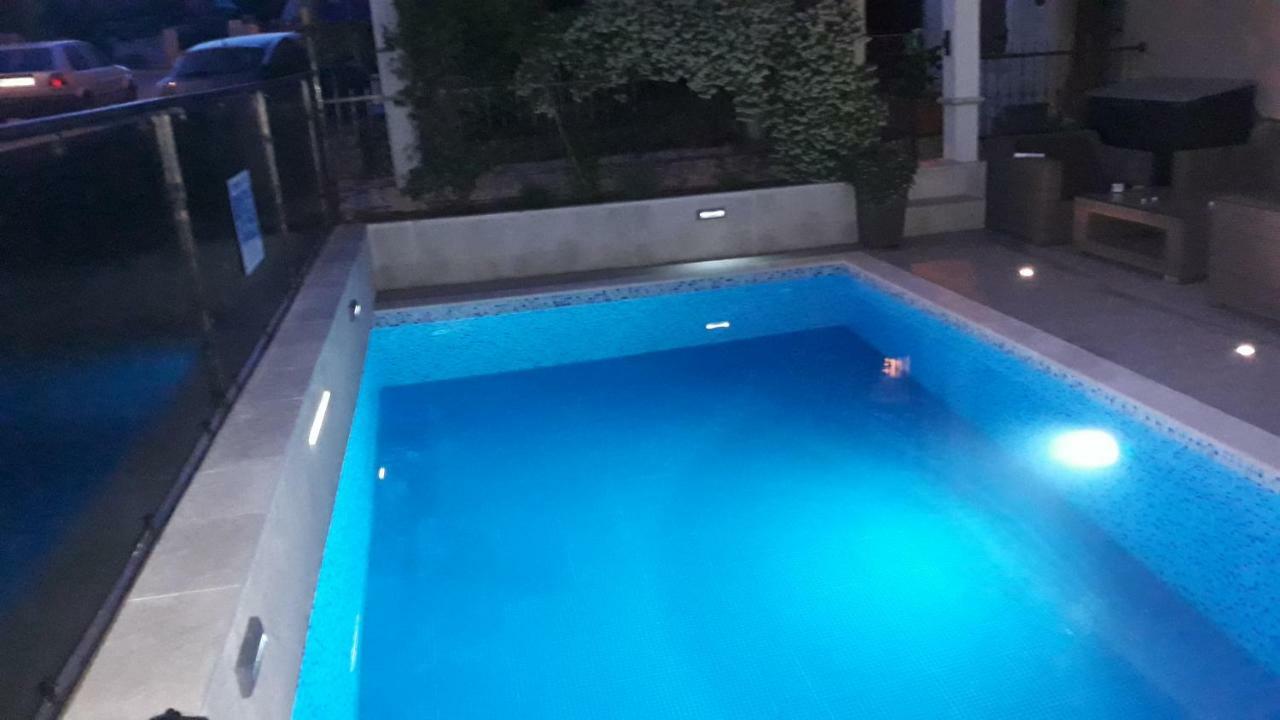 Kuca Za Odmor Luna Buje Zewnętrze zdjęcie